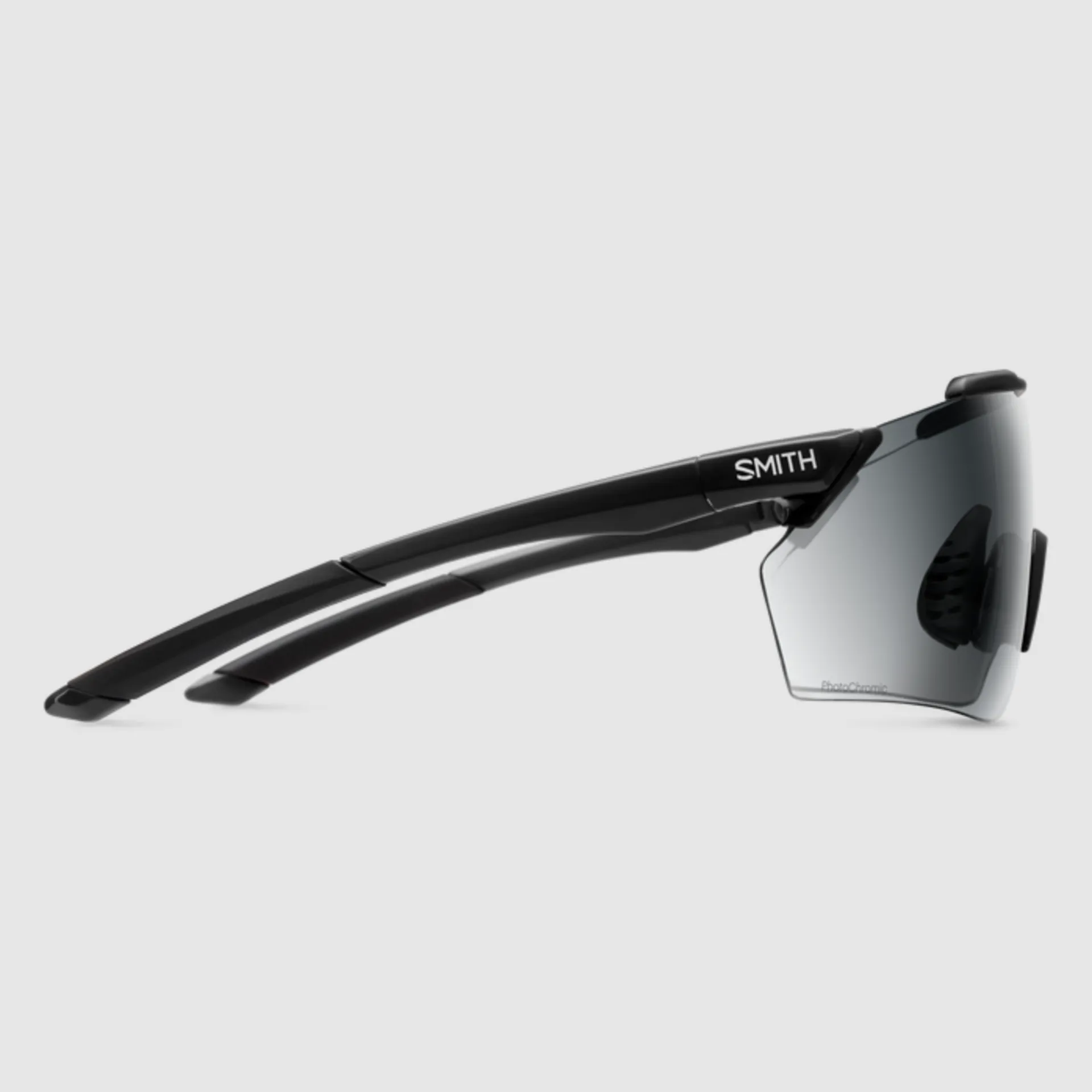 Smith Ruckus Performance Sunglasses Black/Photochromic Clear to Gray
